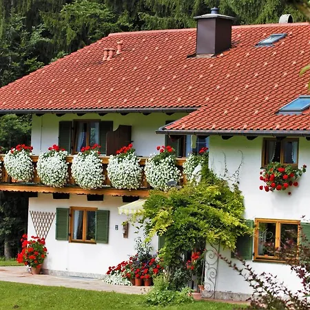 Landhaus am Waldrand-2